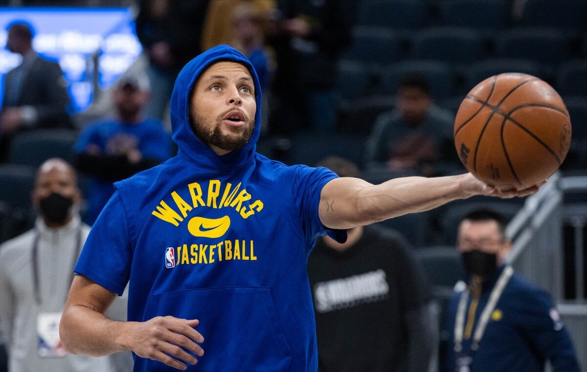 包含中超赛程吃紧，纽约尼克斯赛前门线救险，压力陡增，控场能力受关注的词条