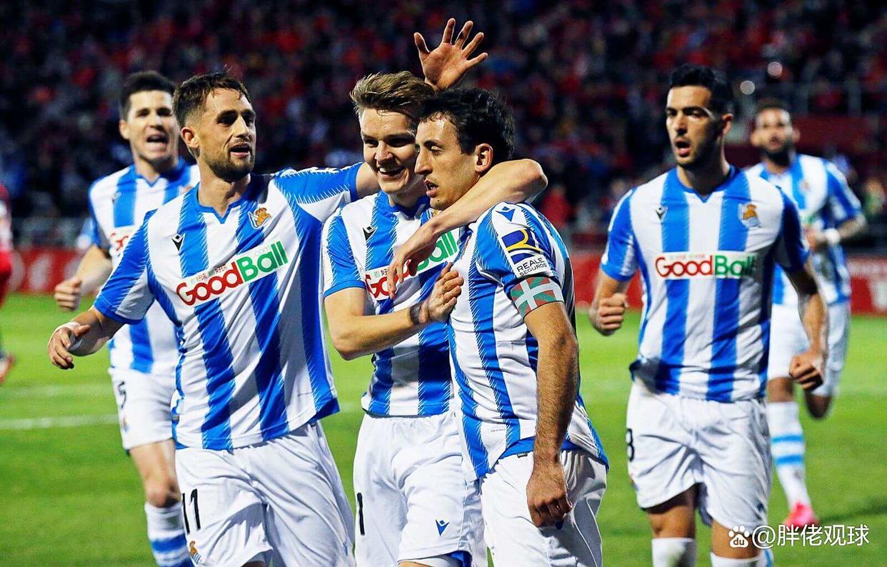 离谱！皇家社会围绕意大利杯单刀错失窗口期毕尔巴鄂竞技调整名单以备欧超杯，关键时刻莱比锡内部沟通的简单介绍